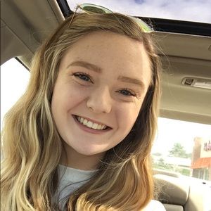 Meet your Posher, Addison